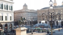 Piazza De Ferrari dal terrazzo del Carlo felice